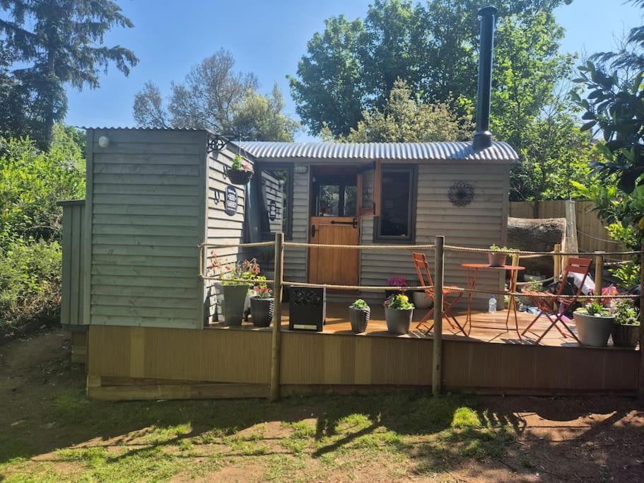 Spinney Retreats - 2 X Unique Shepherds Huts Dog Friendly Northampton Eksteriør bilde